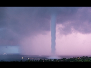 two strongest tornadoes were filmed in crimea